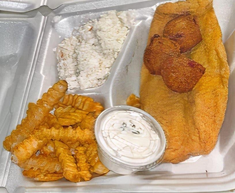 Mona's Creative Catering and Fine Foods Restaurant